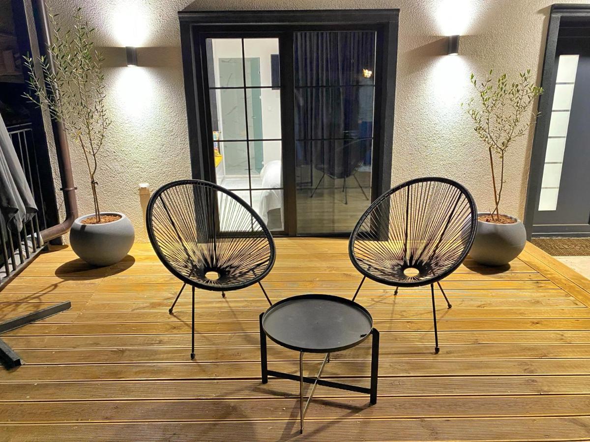 Wild Pear Old Town Boutique Accommodation Ohrid Ngoại thất bức ảnh