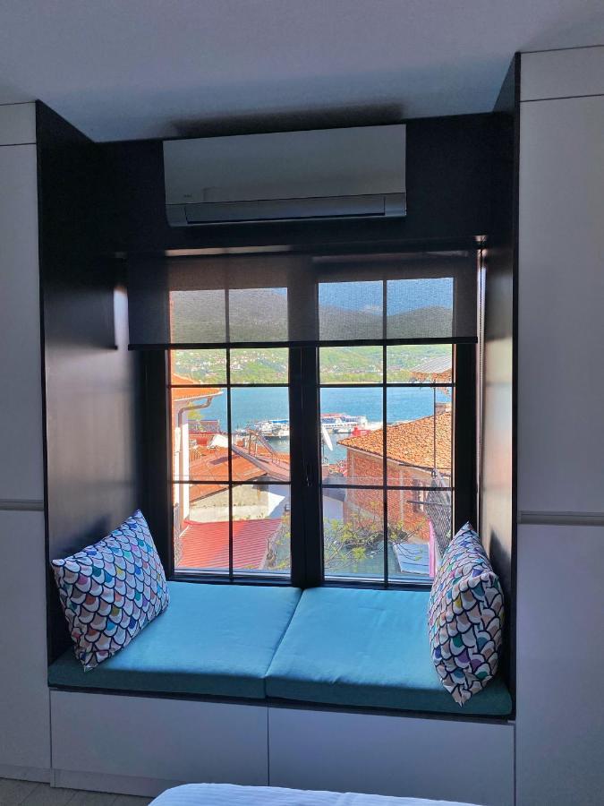 Wild Pear Old Town Boutique Accommodation Ohrid Ngoại thất bức ảnh