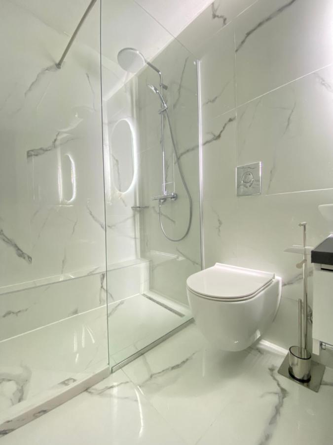 Wild Pear Old Town Boutique Accommodation Ohrid Ngoại thất bức ảnh